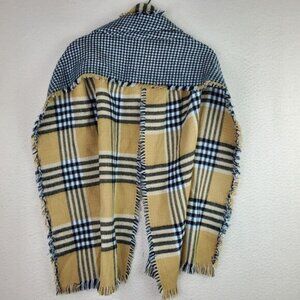 NWT Tahari Women's Scarf Reversible Wrap Shawl Houndstooth Nova Check Soft